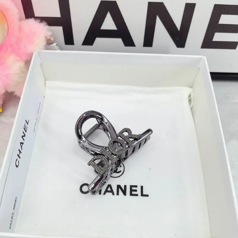 Dior Hair Grab Clip dx02